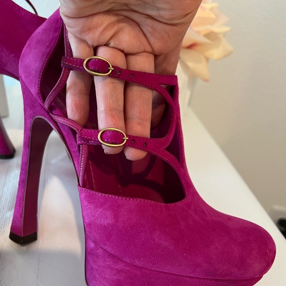 Yves Saint Laurent Rive Gauche - Picture 2 of 10